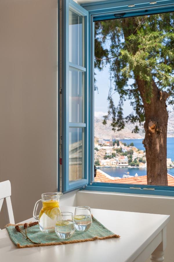 Appartement Cedrus Blue à Symi Extérieur photo