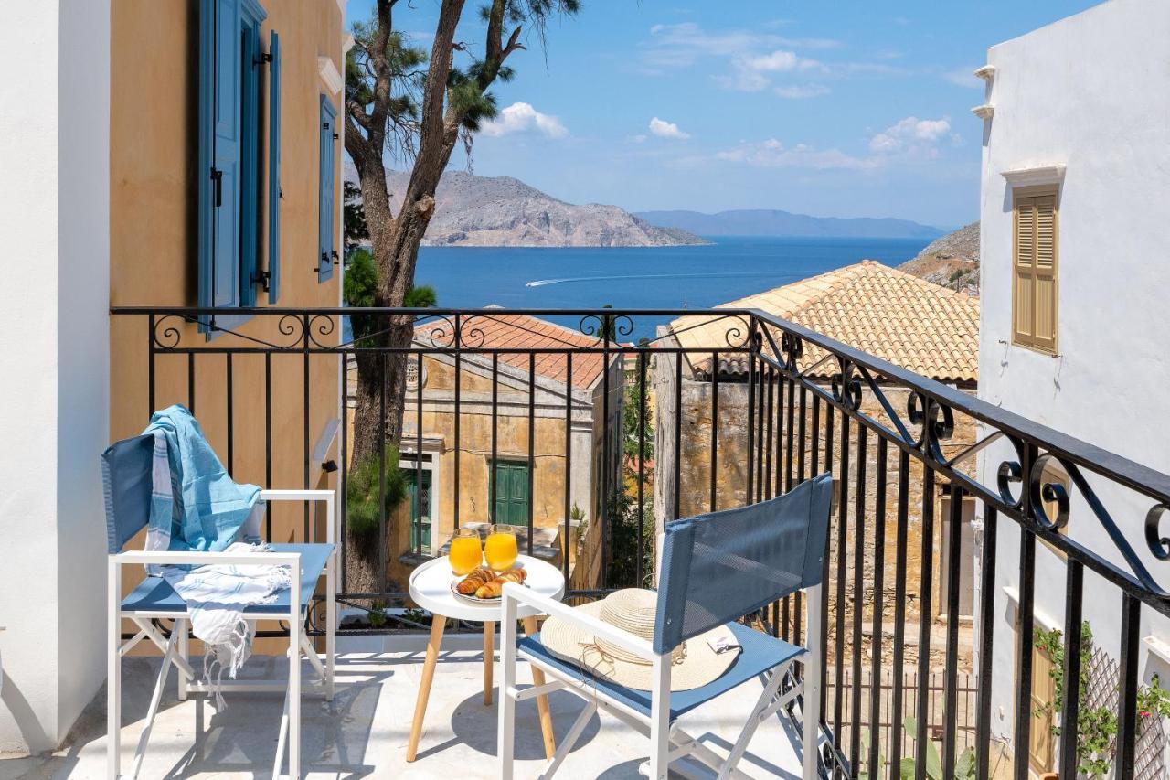 Appartement Cedrus Blue à Symi Extérieur photo